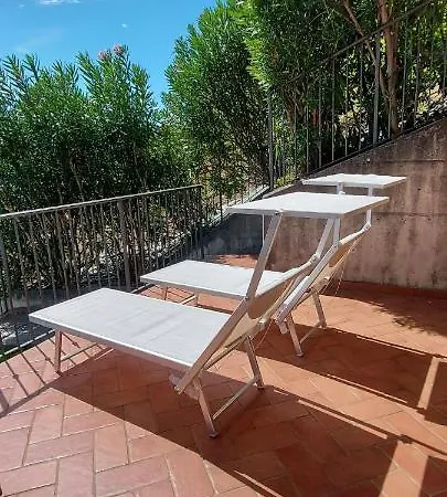 Apartman My Holidays - Residenza Il Poggio *